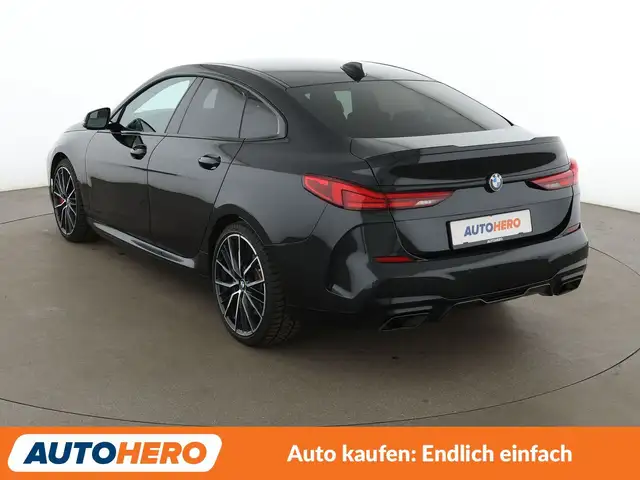 BMW 2 Series view 4