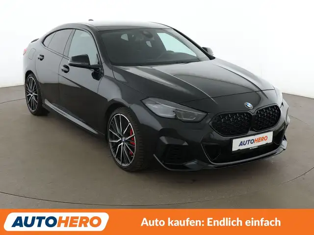 BMW 2 Series view 8