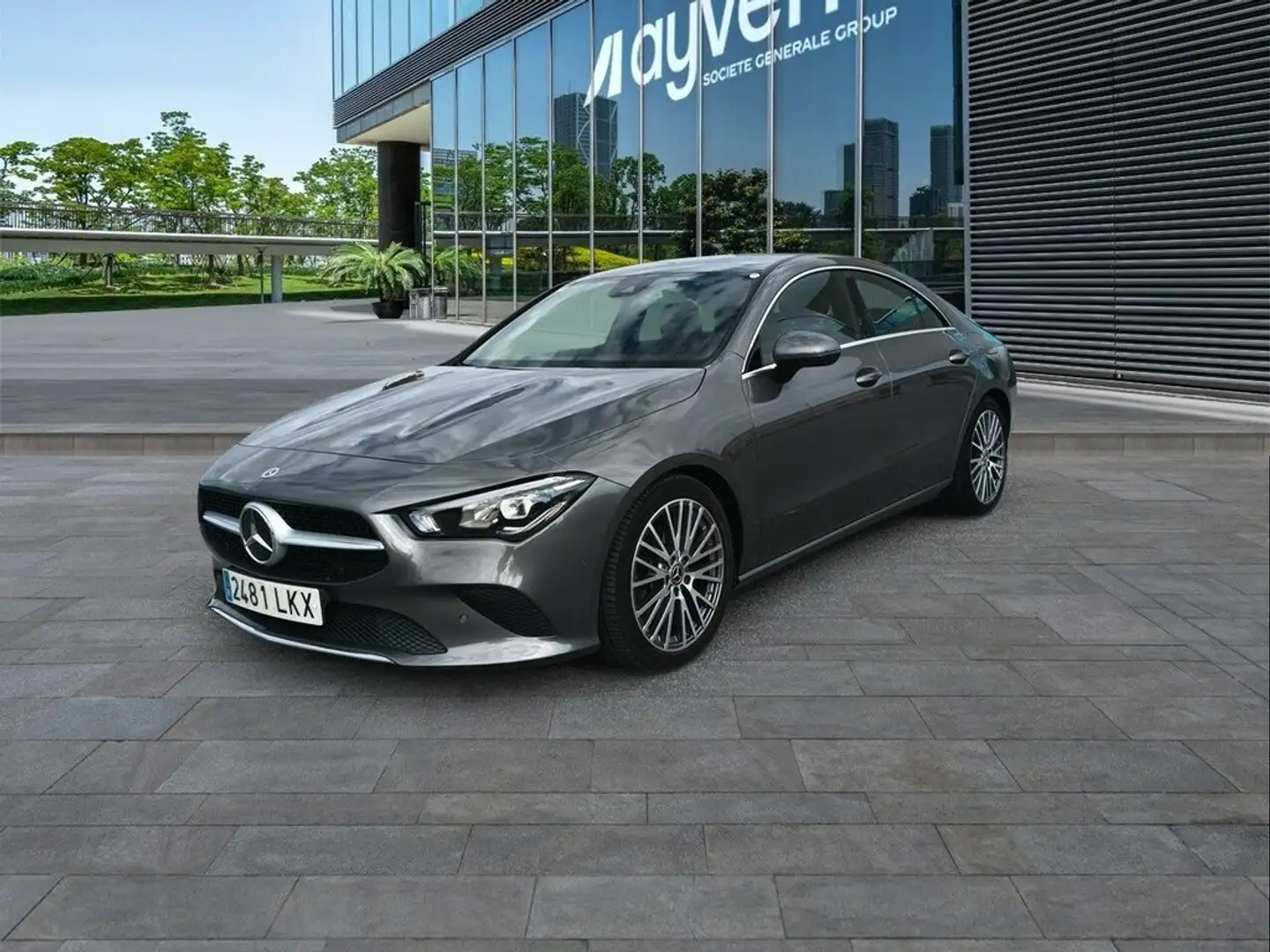 Mercedes-Benz CLA 200 MERCEDES D DCT Grau - 1