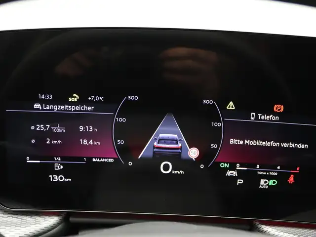 Audi Q5 view 15