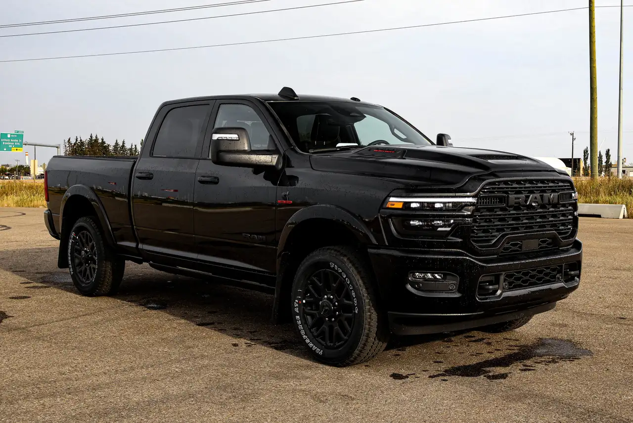 RAM 3500 снимка RAM 3500