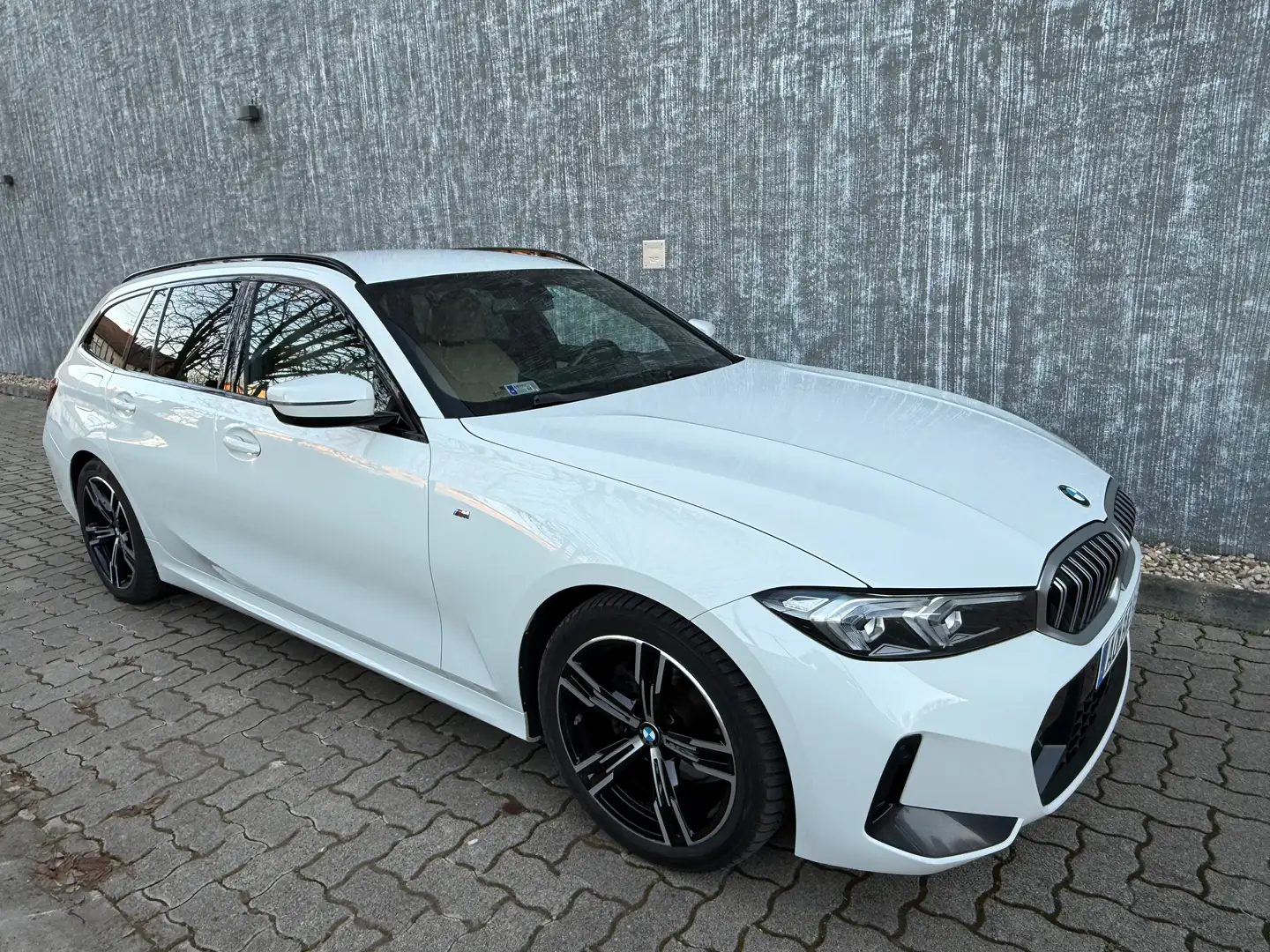 BMW 320 320d 48 V Touring Aut. Weiß - 2