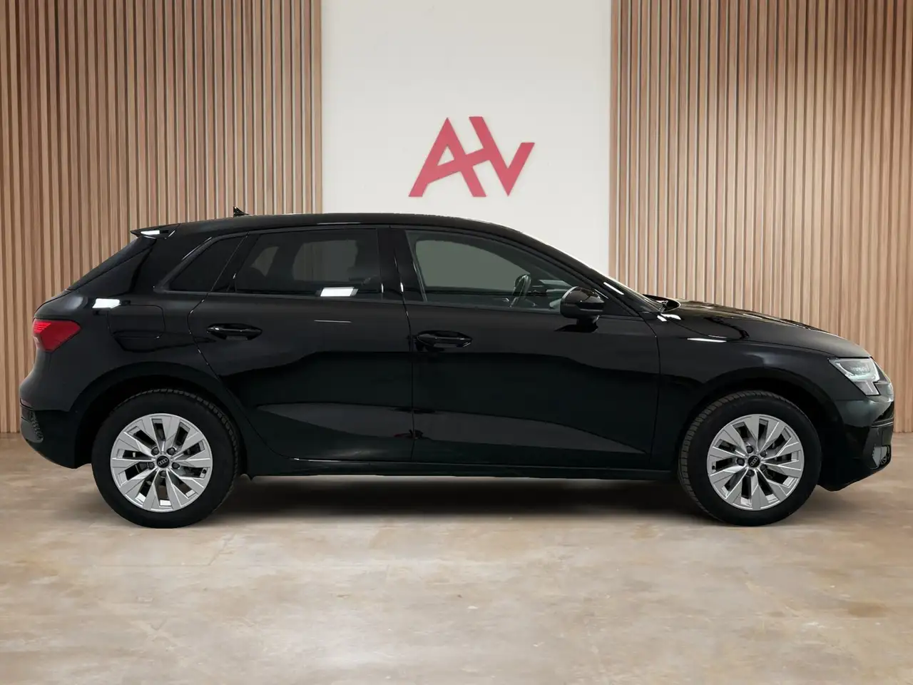 Audi A3 Sportback 40 TFSIe Attraction ** Trekhaak Vir..., миниатюра 5