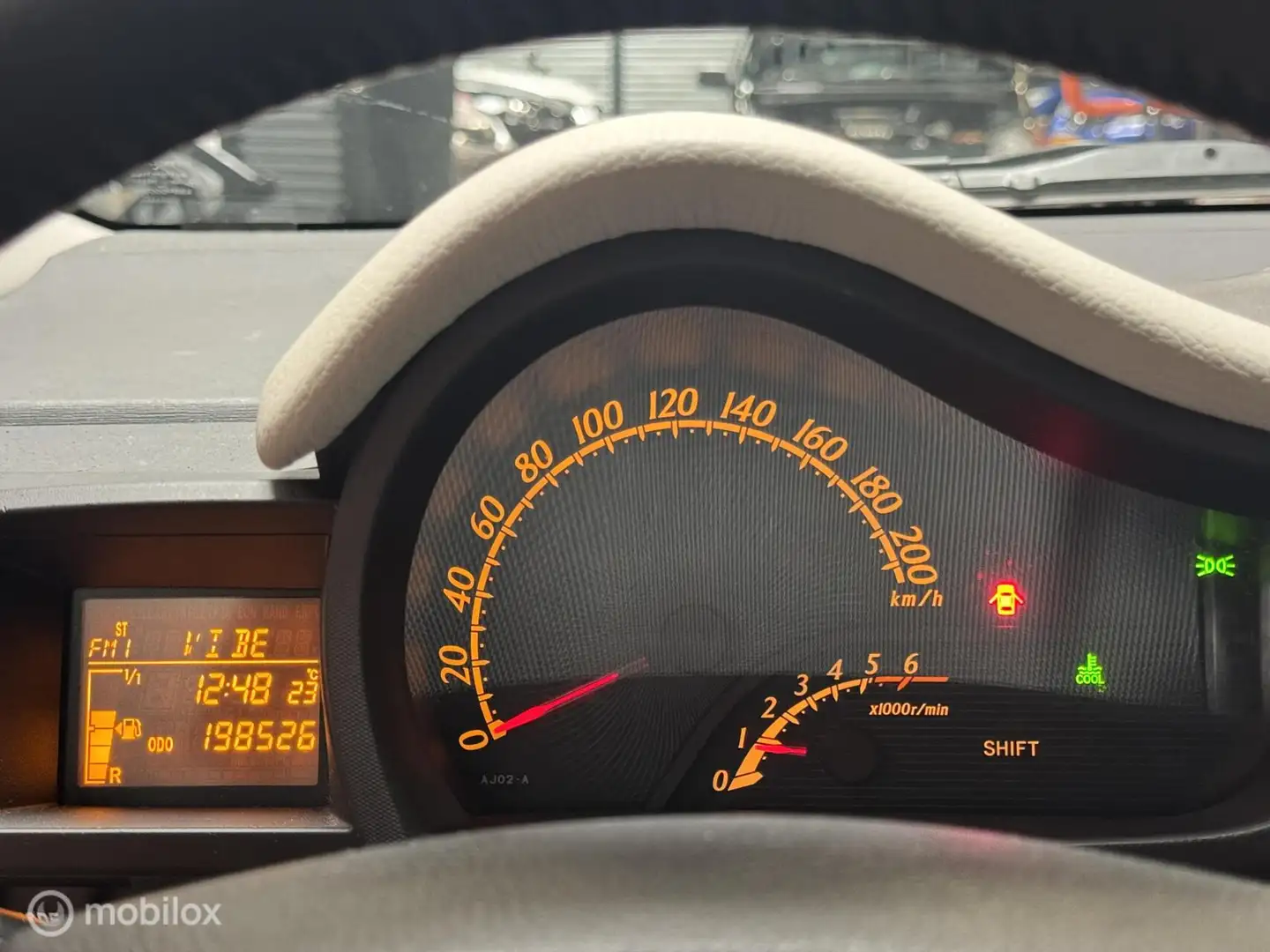 Toyota iQ 1.4 D-4D 90PK Leer|Airco|Uniek|Dealer-Auto! Paars - 2