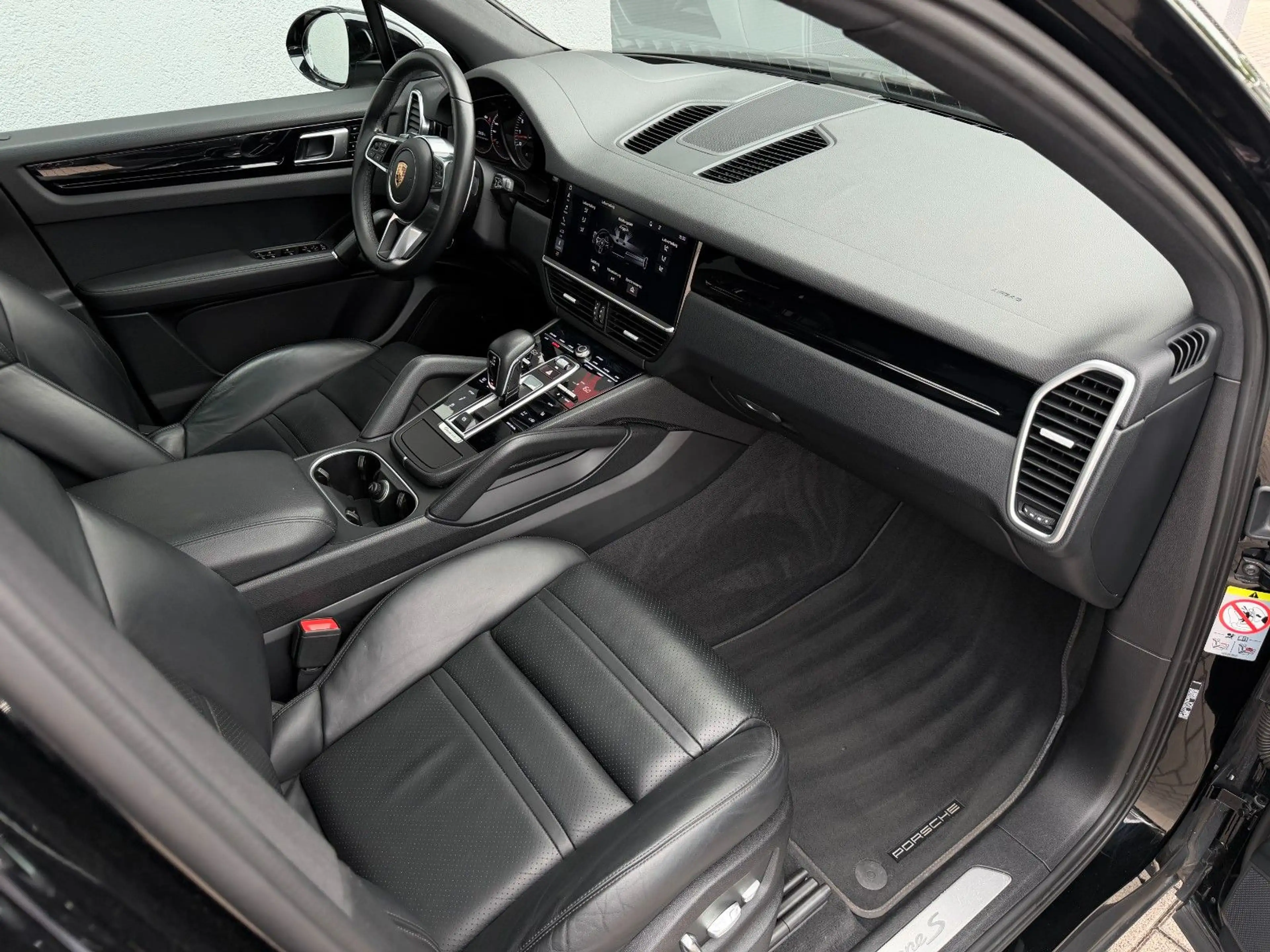 Porsche Cayenne S*Soft Close*CarPlay*Pano*Matrix*Bose* — photo 9
