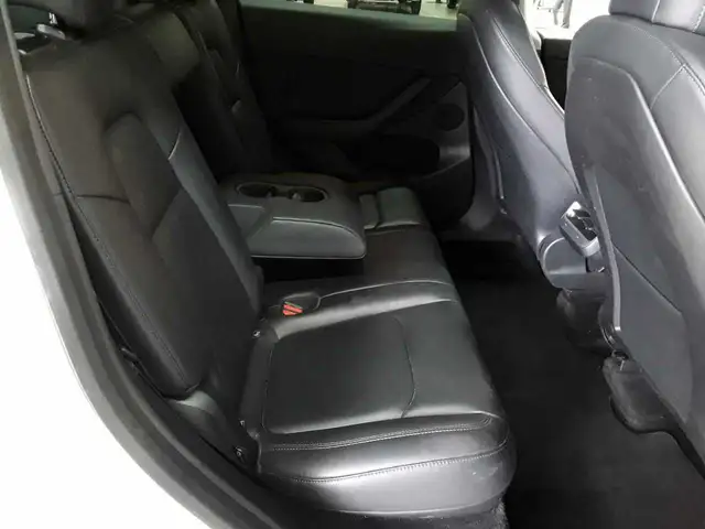 Tesla Model Y view 14