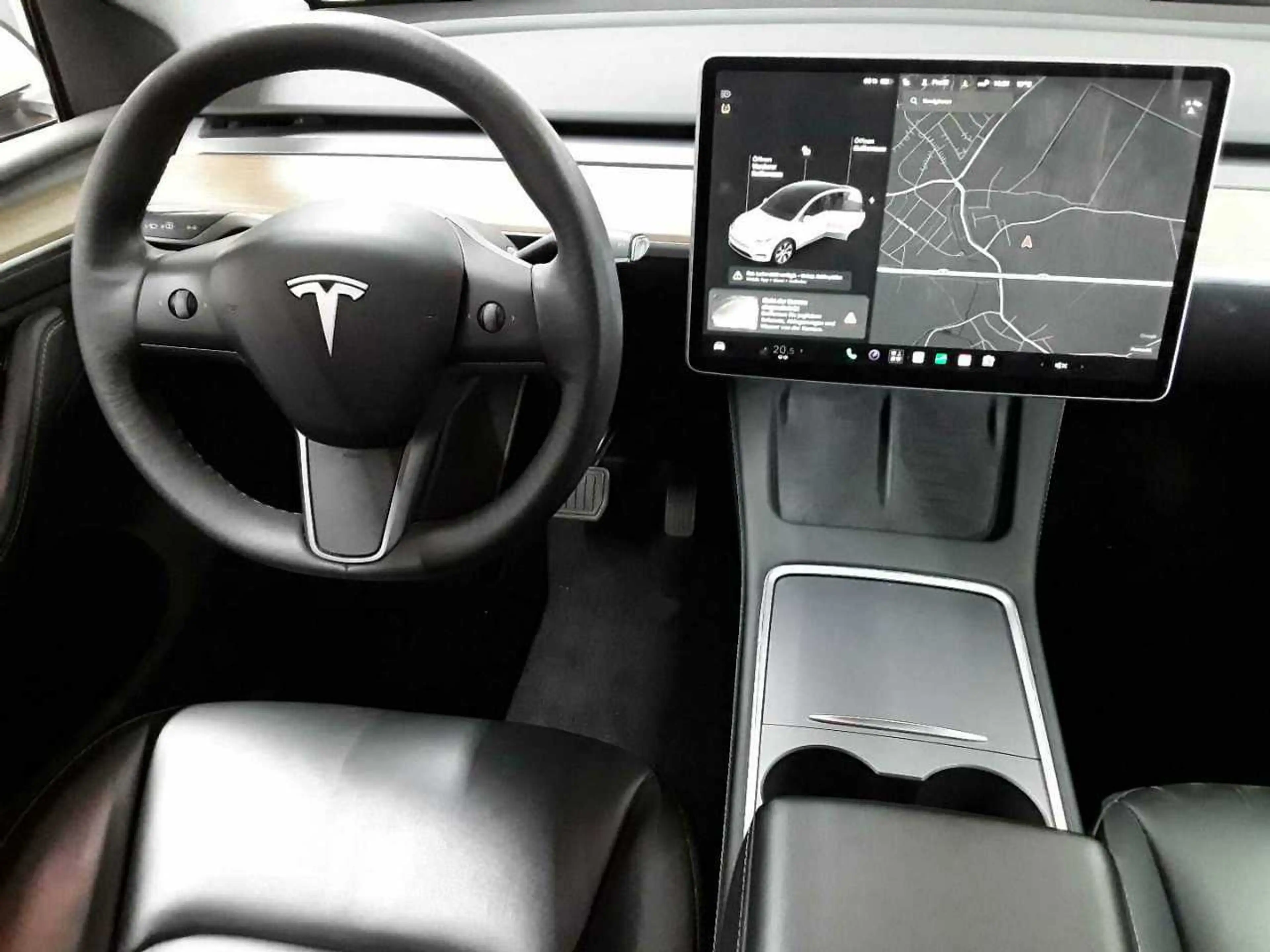 Tesla Model Y Model Y Long Range Dual Motor AWD — photo 10