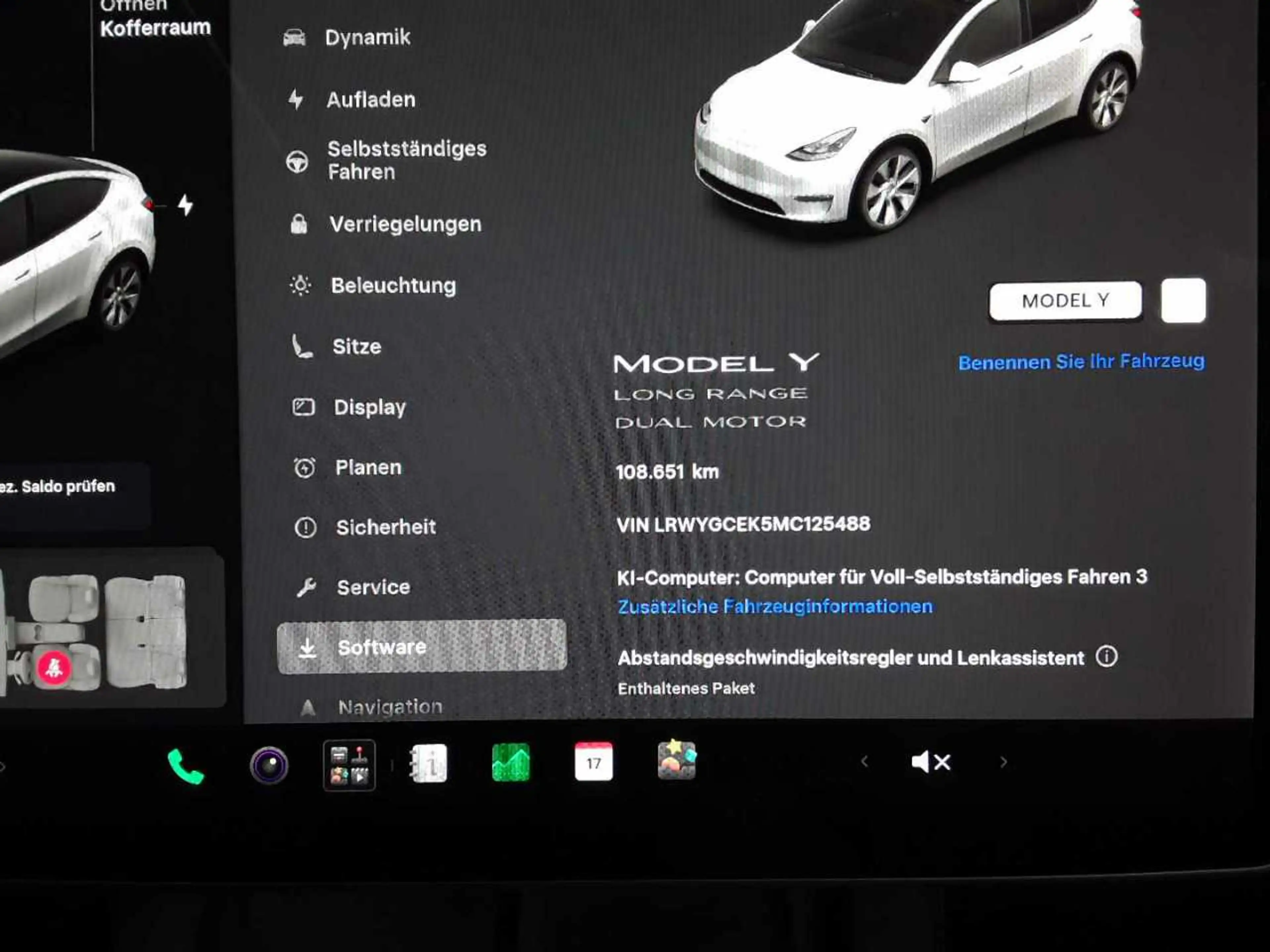 Tesla Model Y Model Y Long Range Dual Motor AWD — photo 11