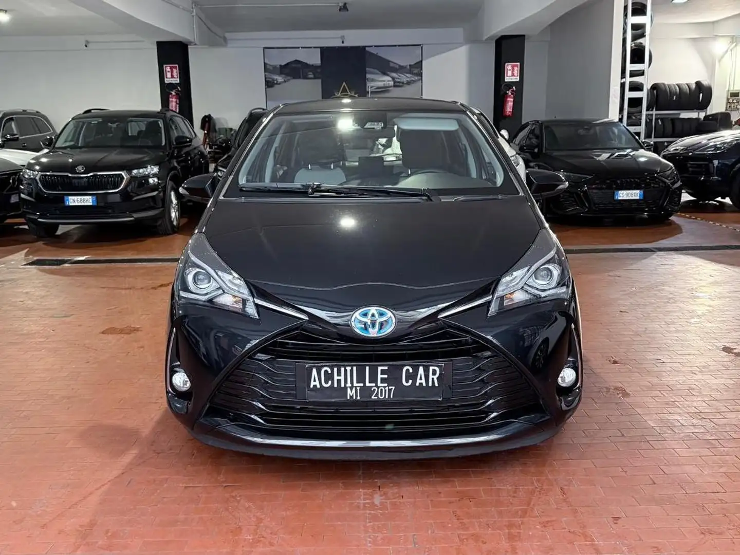 Toyota Yaris 1.5h Hybrid Business Pari al Nuovo*PREZZO REALE* Noir - 2