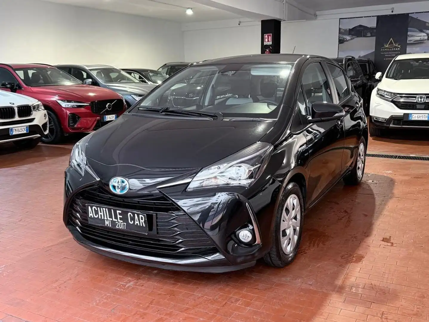 Toyota Yaris 1.5h Hybrid Business Pari al Nuovo*PREZZO REALE* Noir - 1
