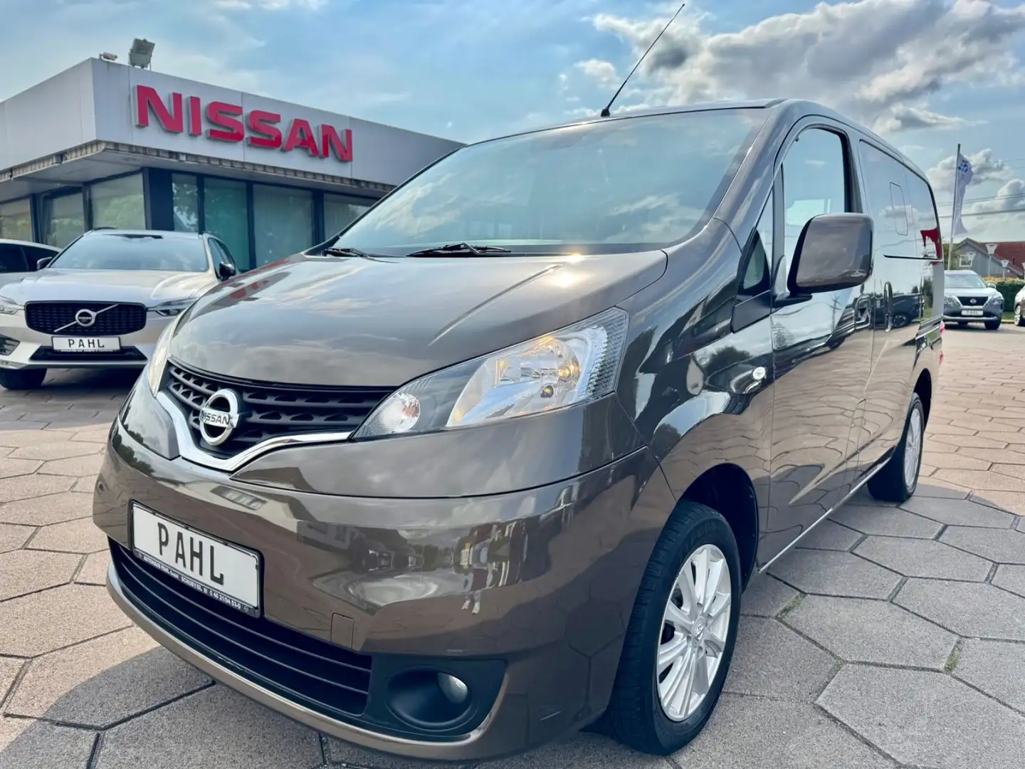 Nissan NV200 1.5 dCi Evalia Tekna NAVI KAMERA AHK 7Si Braun - 1