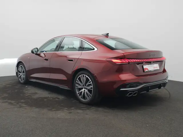 Audi A5 view 5
