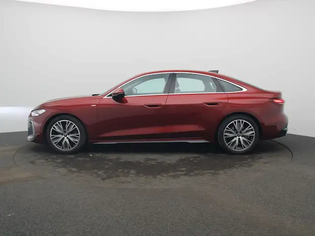 Audi A5 view 4