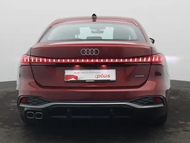 Audi A5 view 6