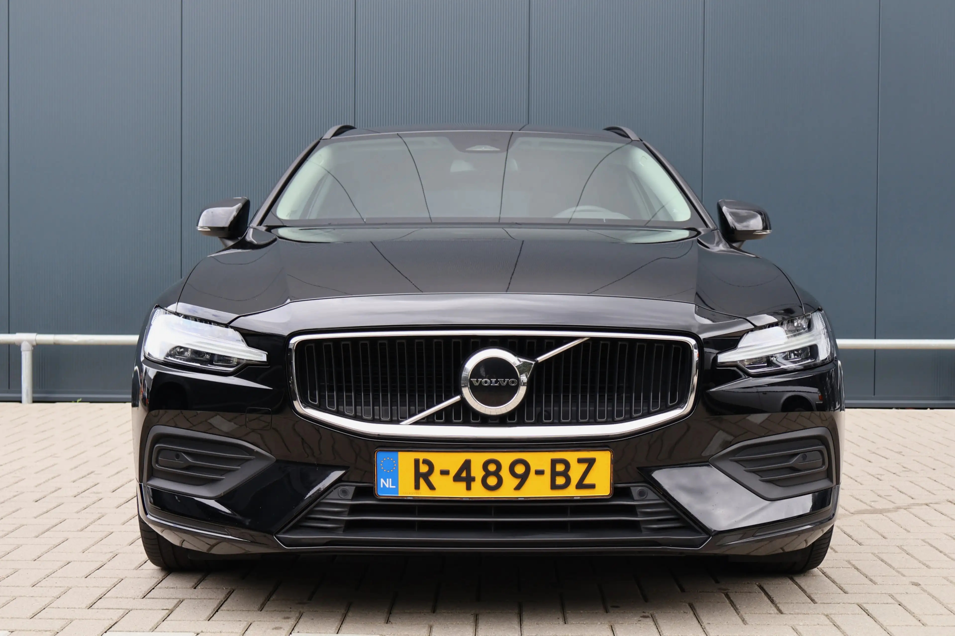 Volvo V60 2.0 B3 | Wegklapbare trekhaak | Stoelverwarming | — photo 9