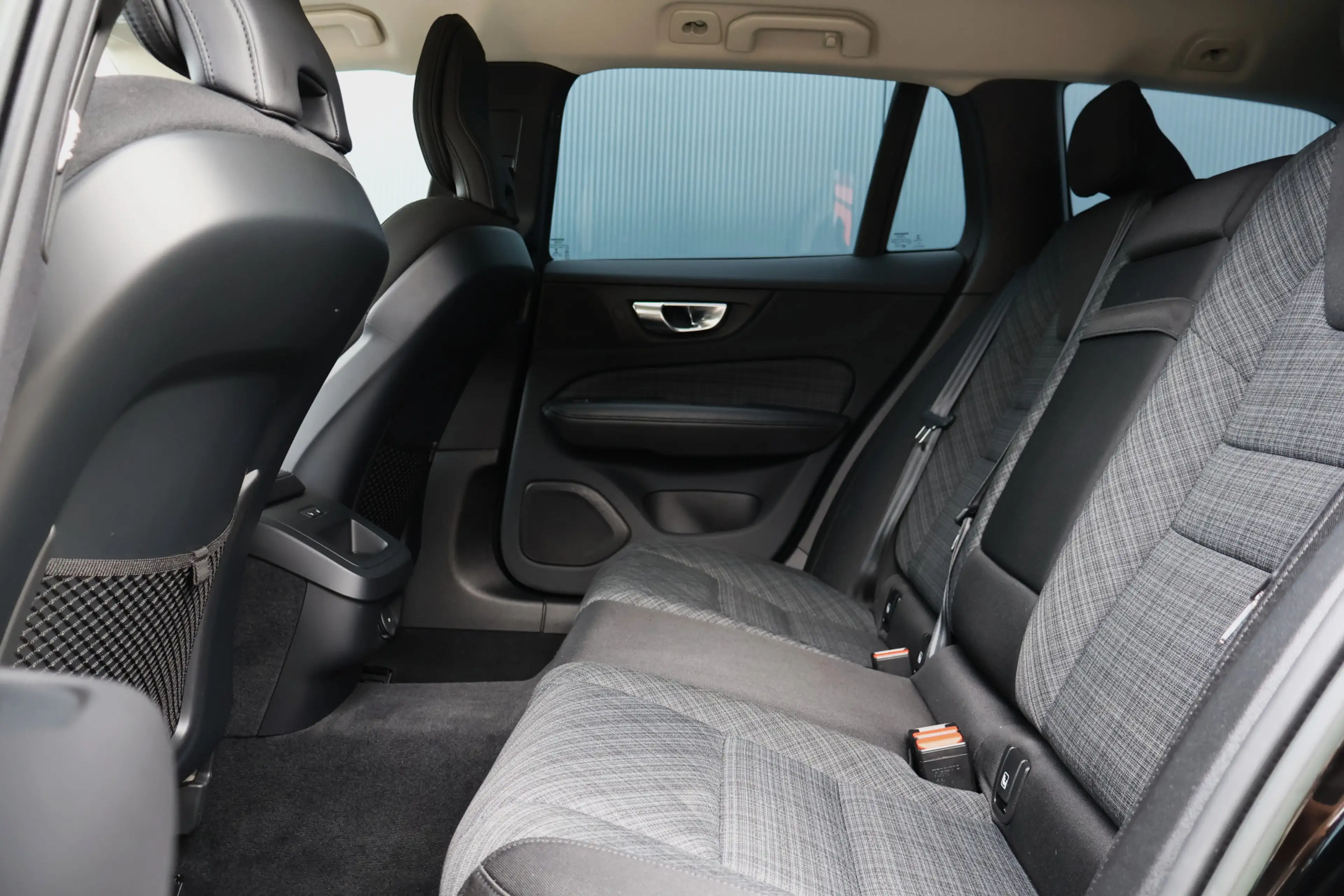 Volvo V60 2.0 B3 | Wegklapbare trekhaak | Stoelverwarming | — photo 6