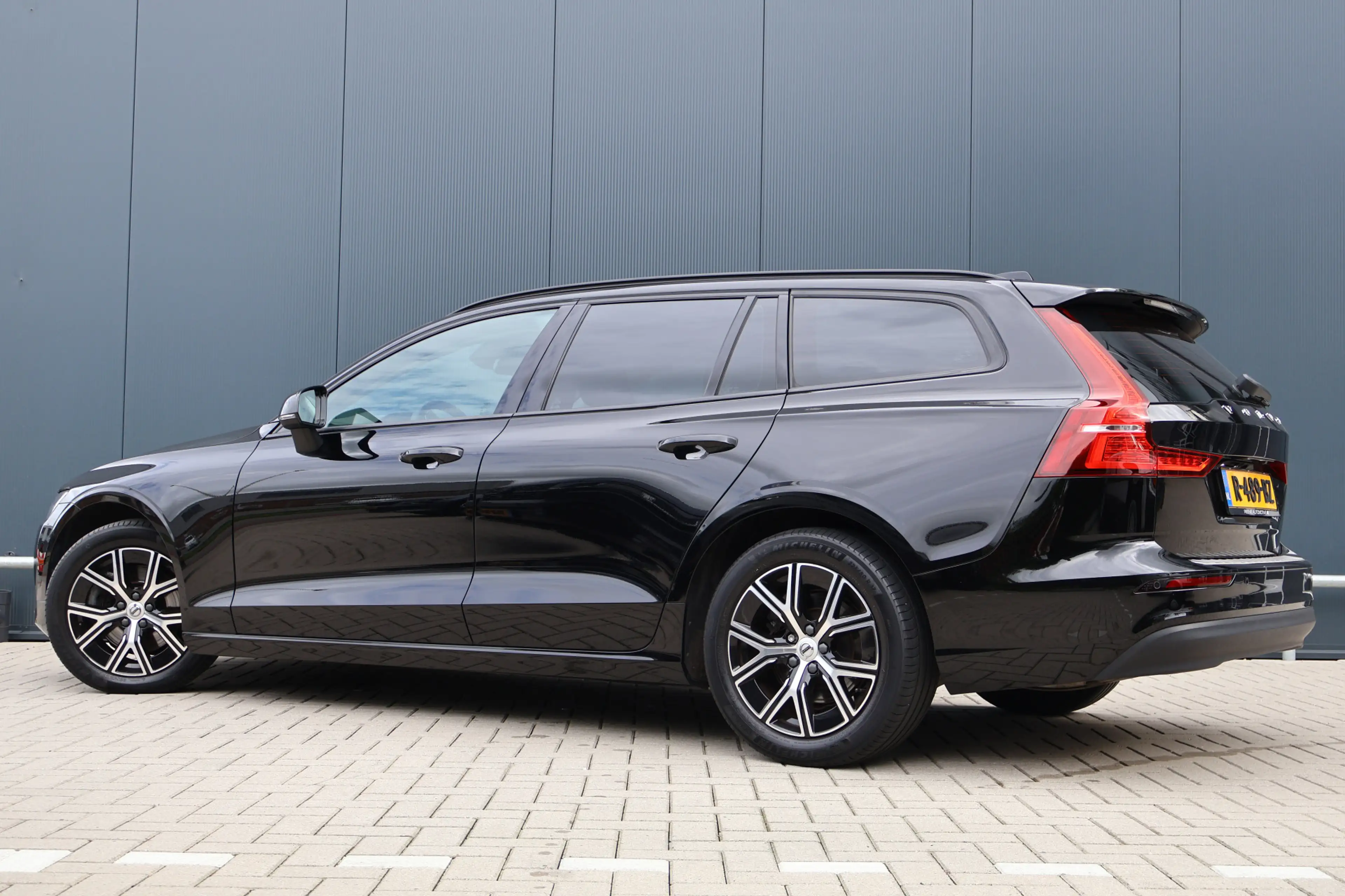 Volvo V60 2.0 B3 | Wegklapbare trekhaak | Stoelverwarming | — photo 7