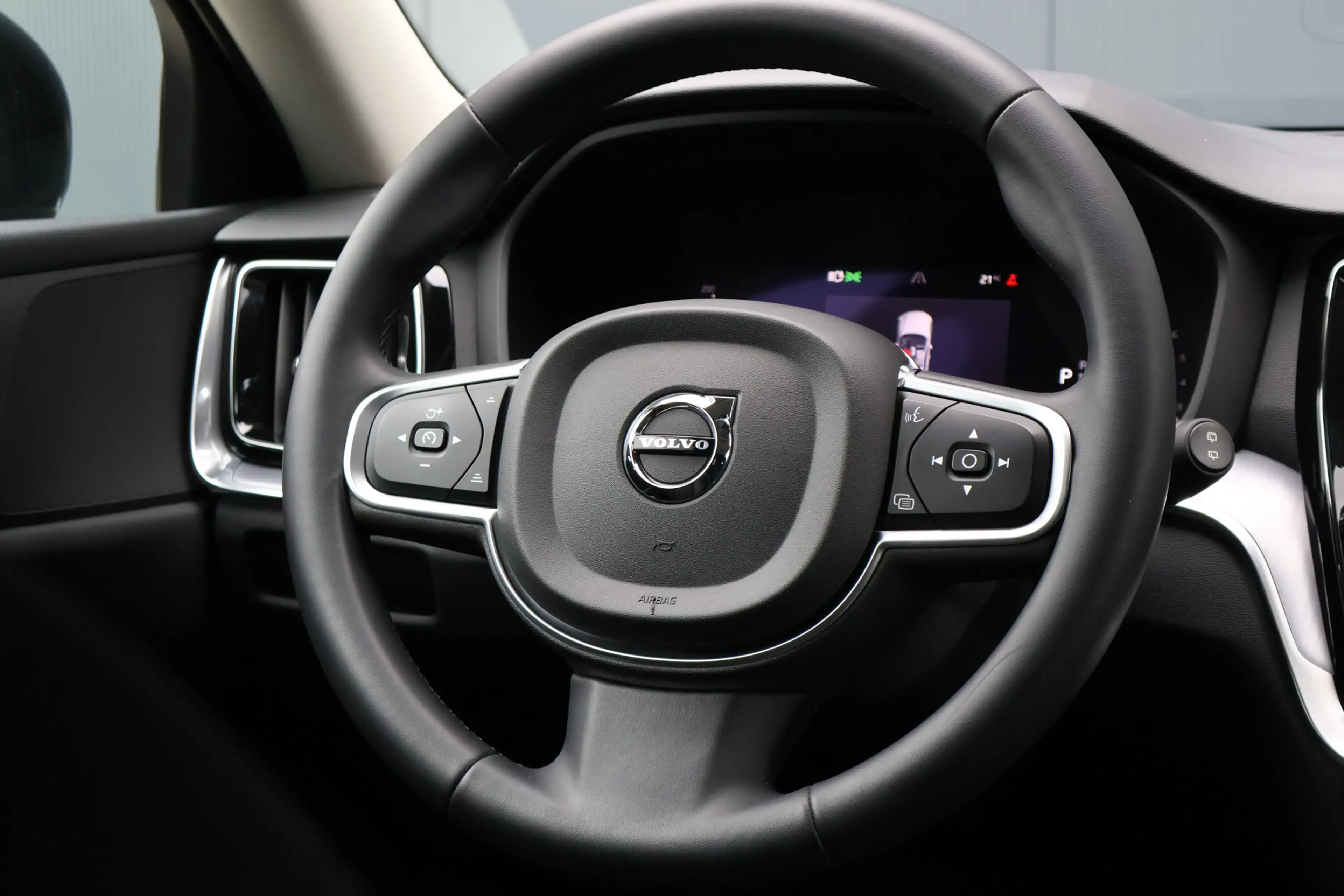Volvo V60 2.0 B3 | Wegklapbare trekhaak | Stoelverwarming | — photo 16