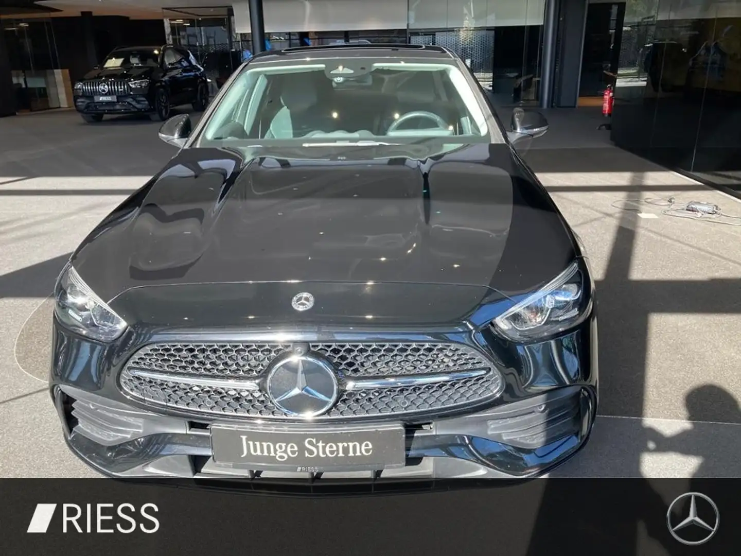 Mercedes-Benz C 300 e AMG AHK SHD NIGHT ASSIST MBUX PREMIUM Negro - 2
