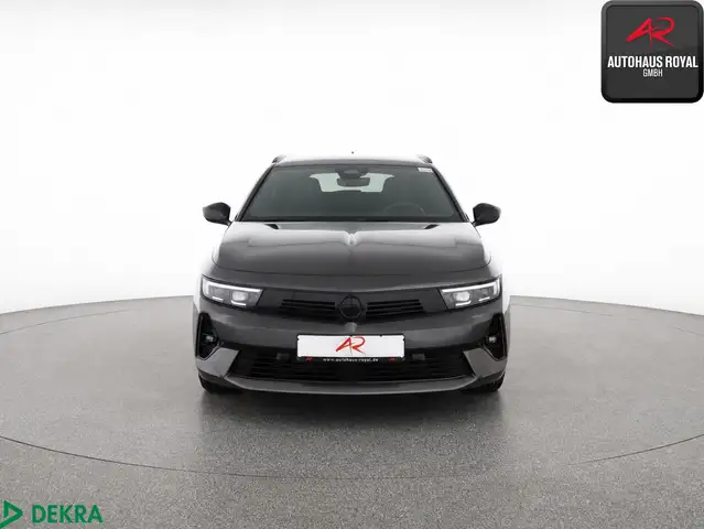Opel Astra view 8