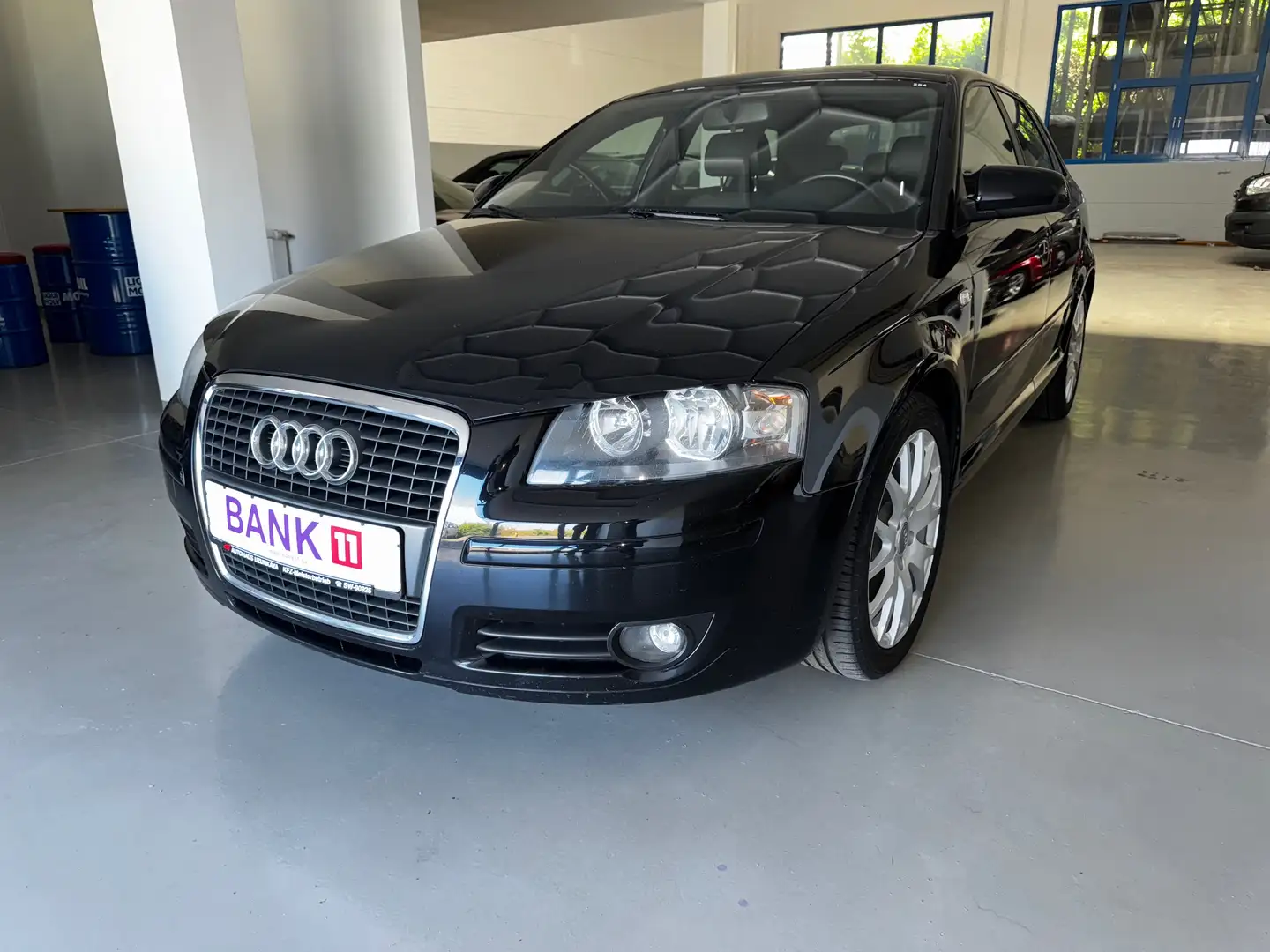 Audi A3 2.0 TDI S line Sportpaket plus (103kW) Noir - 1