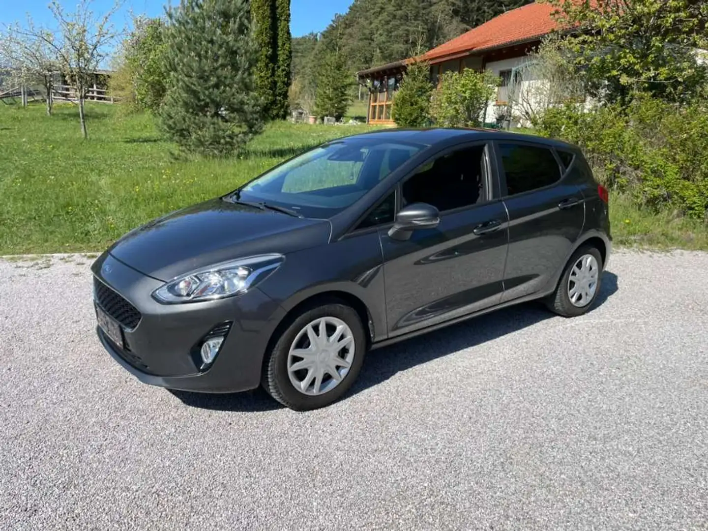 Ford Fiesta Fiesta Trend 1,1 Start/Stop Trend Grau - 2
