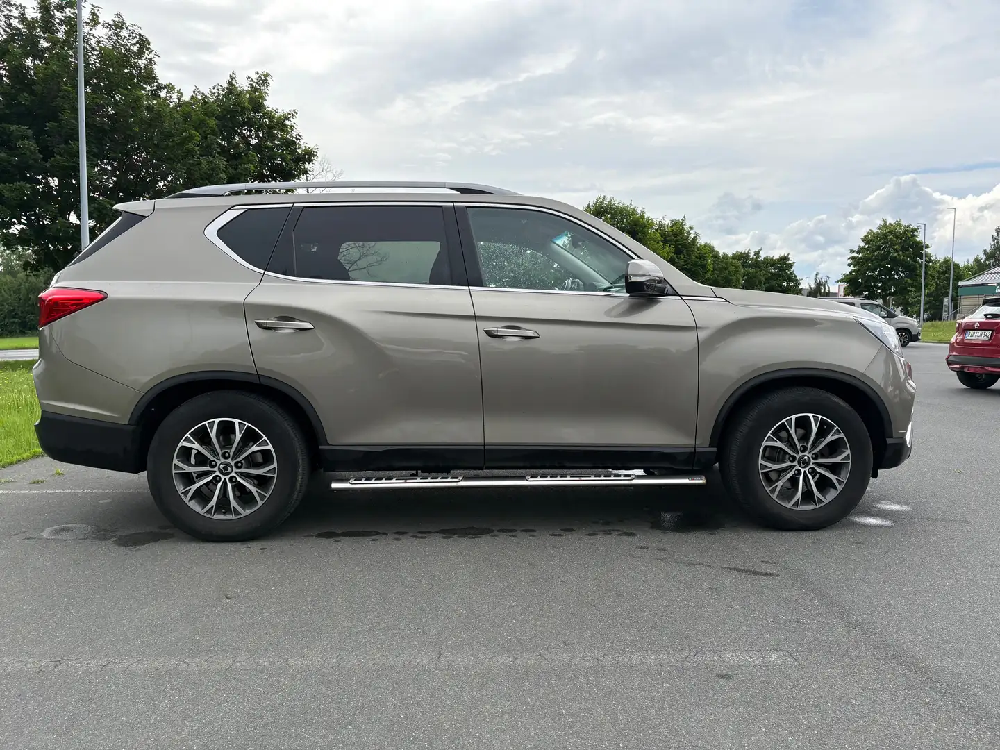 SsangYong Rexton Rexton 2.2 e-XDi 220 4WD Aut. Sapphire - 1