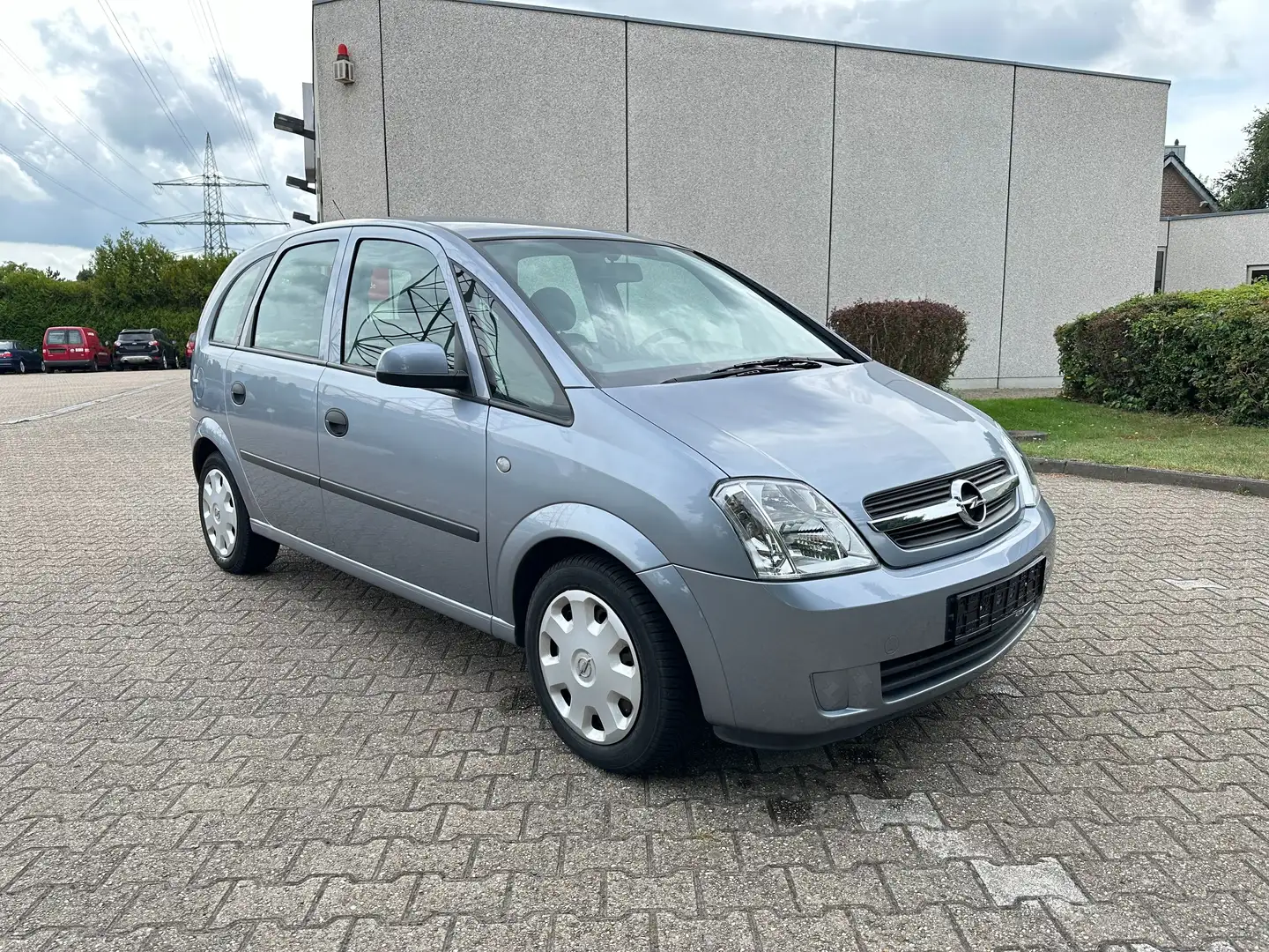 Opel Meriva Meriva 1.6 16V Enjoy Automatik,1 Hand, Top Zustand Argent - 1