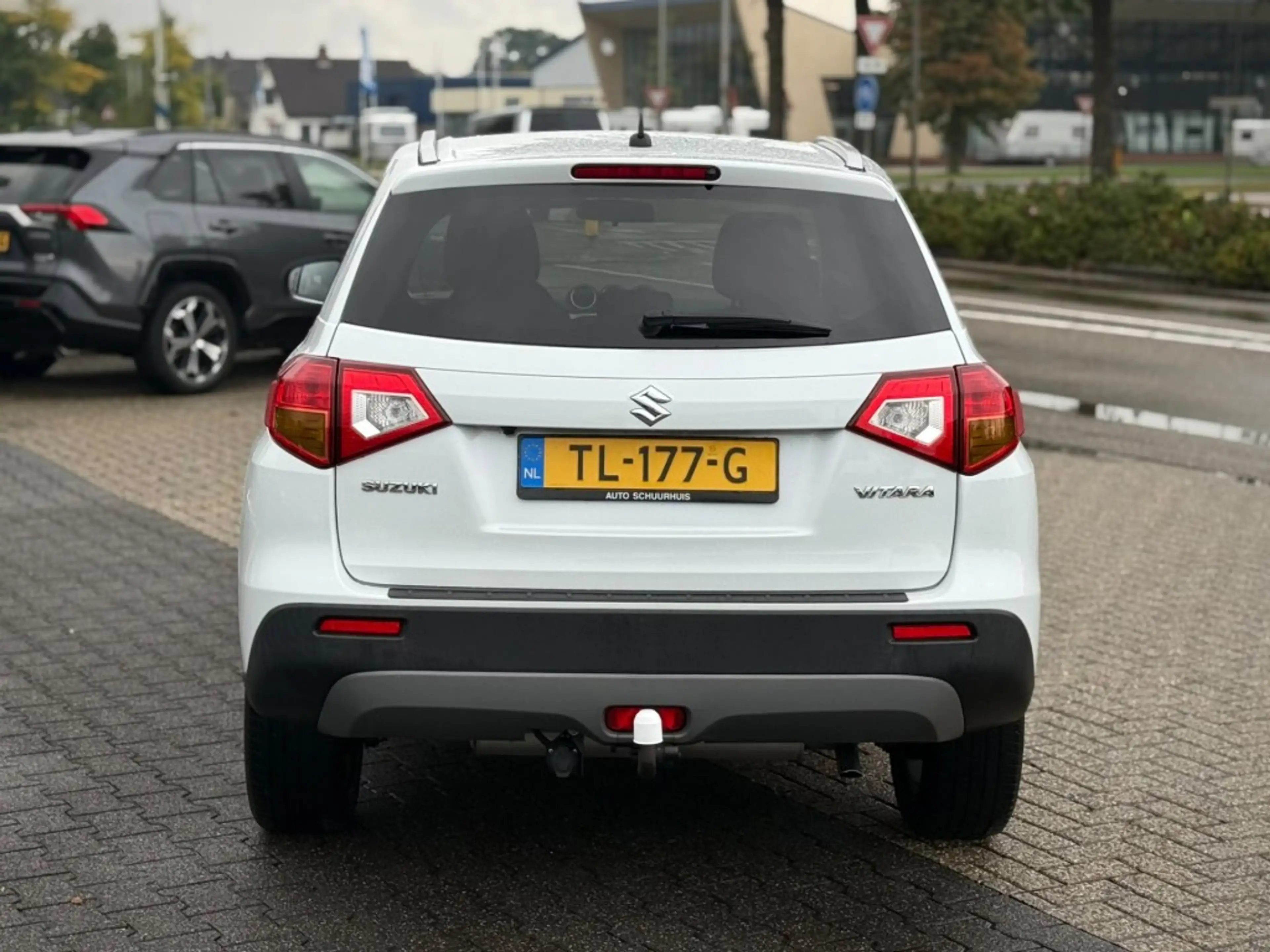 Suzuki Vitara 1.6 EXLUSIVE TREKHAAK CAMERA CARPLAY NAVI — photo 4