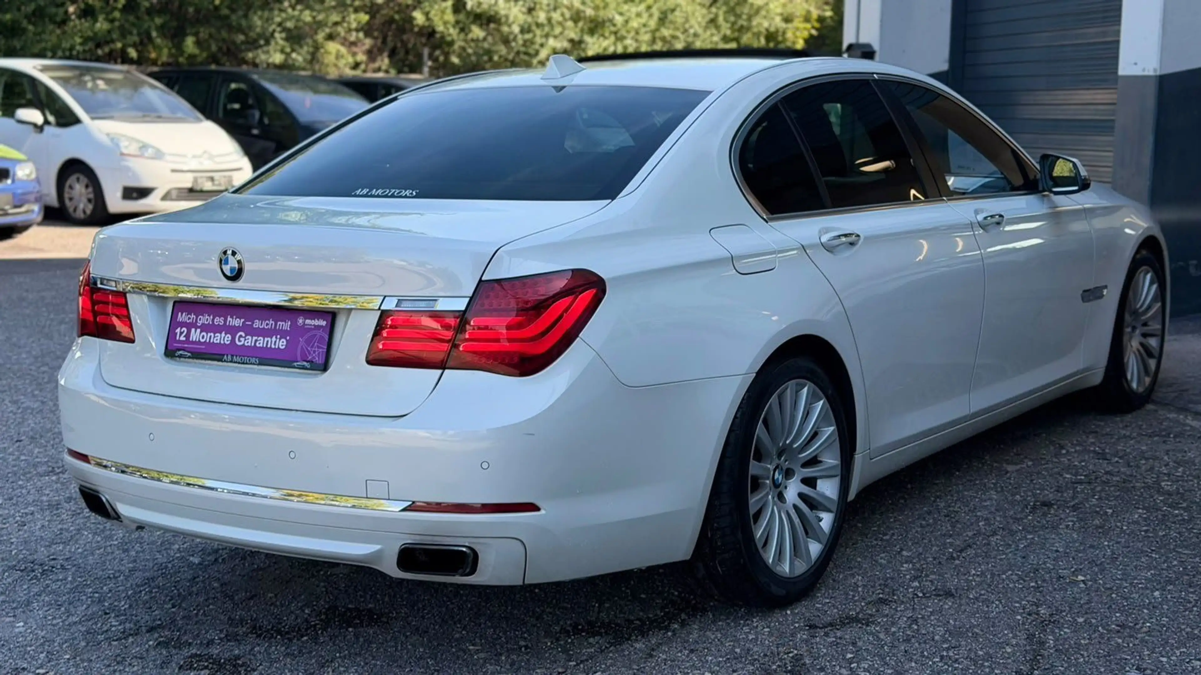BMW 750 7er 750d xDrive — photo 6