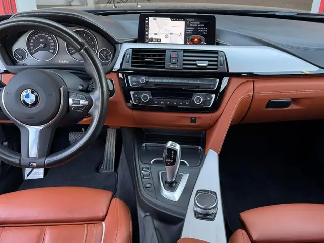 BMW 4 Series view 10