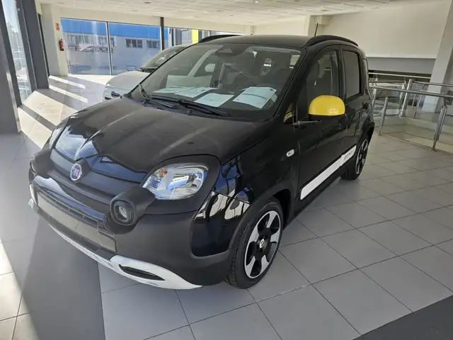 Fiat Pandina 1.0 Hybrid Cross 48KW