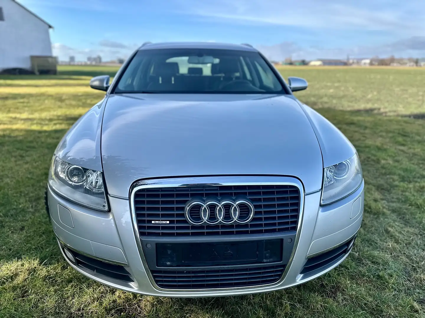 Audi A6 3.0 TDI quattro (165kW)*2.Hand*Navi*Xenon*HU NEU Silber - 2