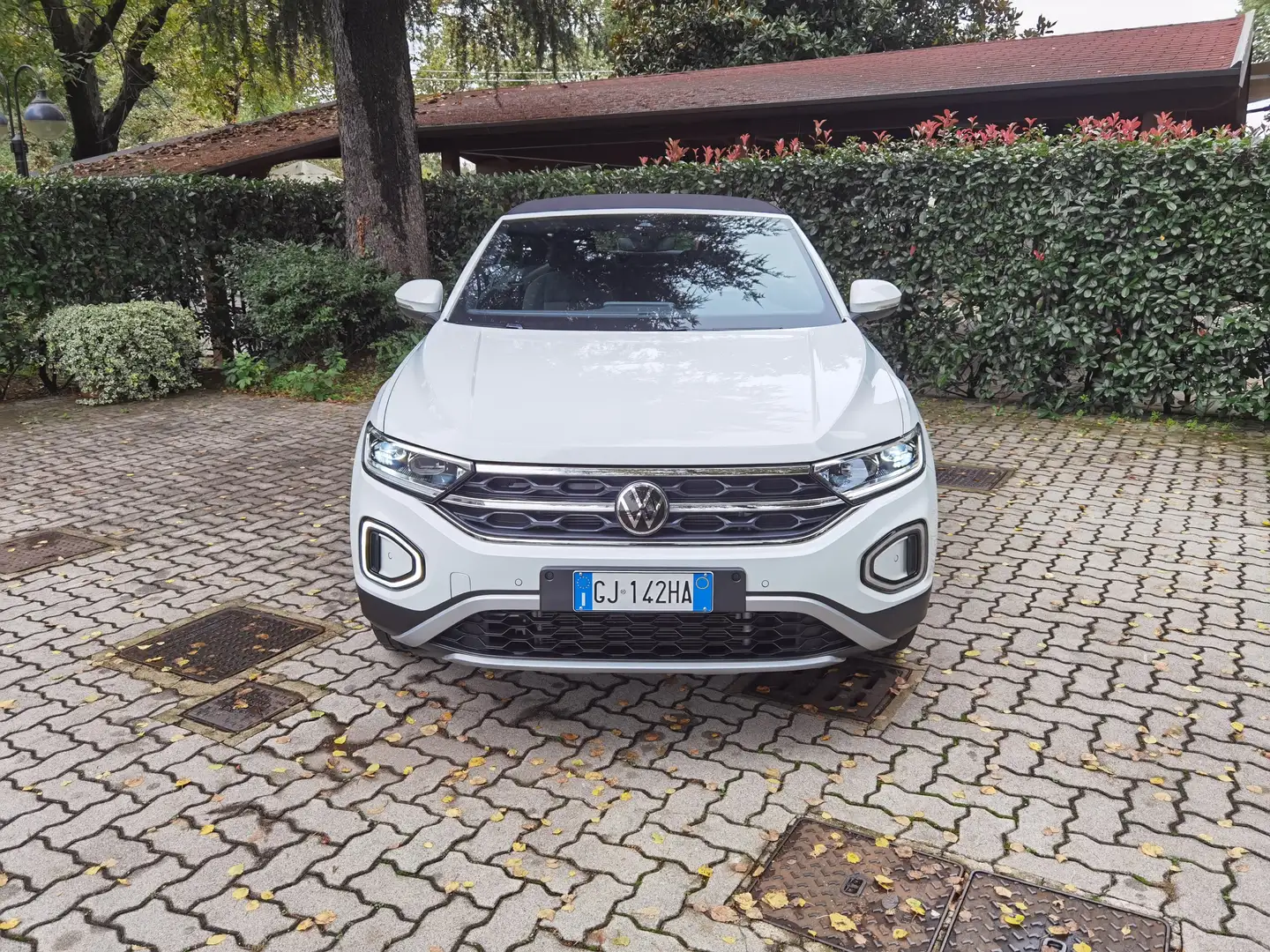 Volkswagen T-Roc Cabriolet 1.0 tsi Style Weiß - 2