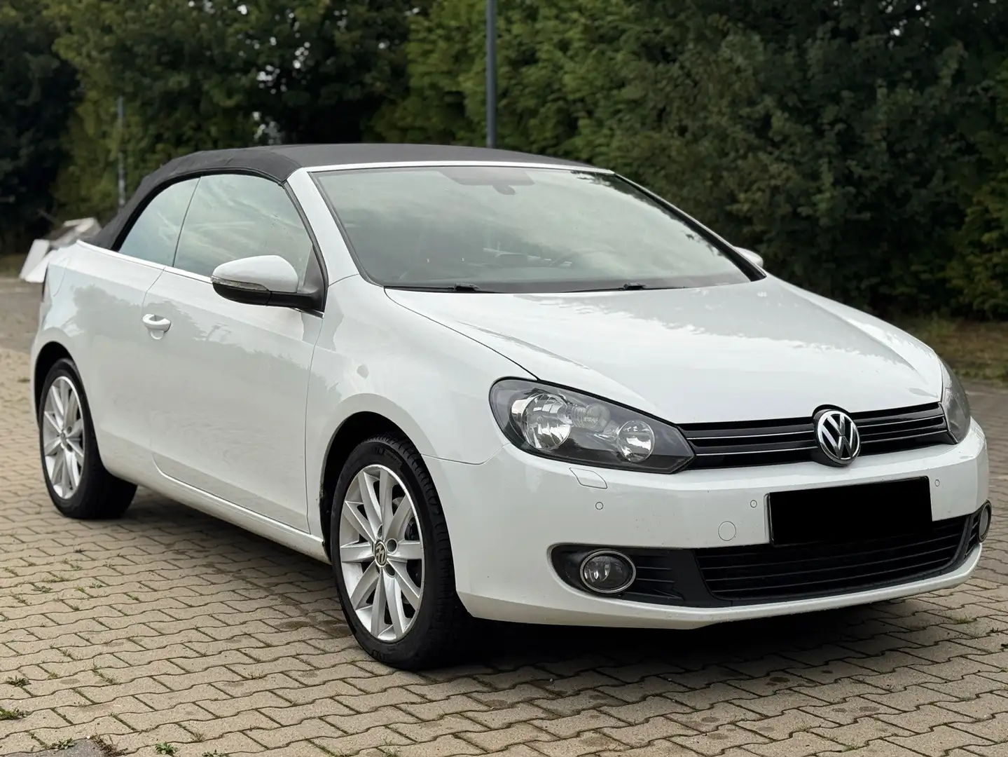 Volkswagen Golf Cabriolet Cabrio 1.2 TSI BlueMotion Technology Alb - 1