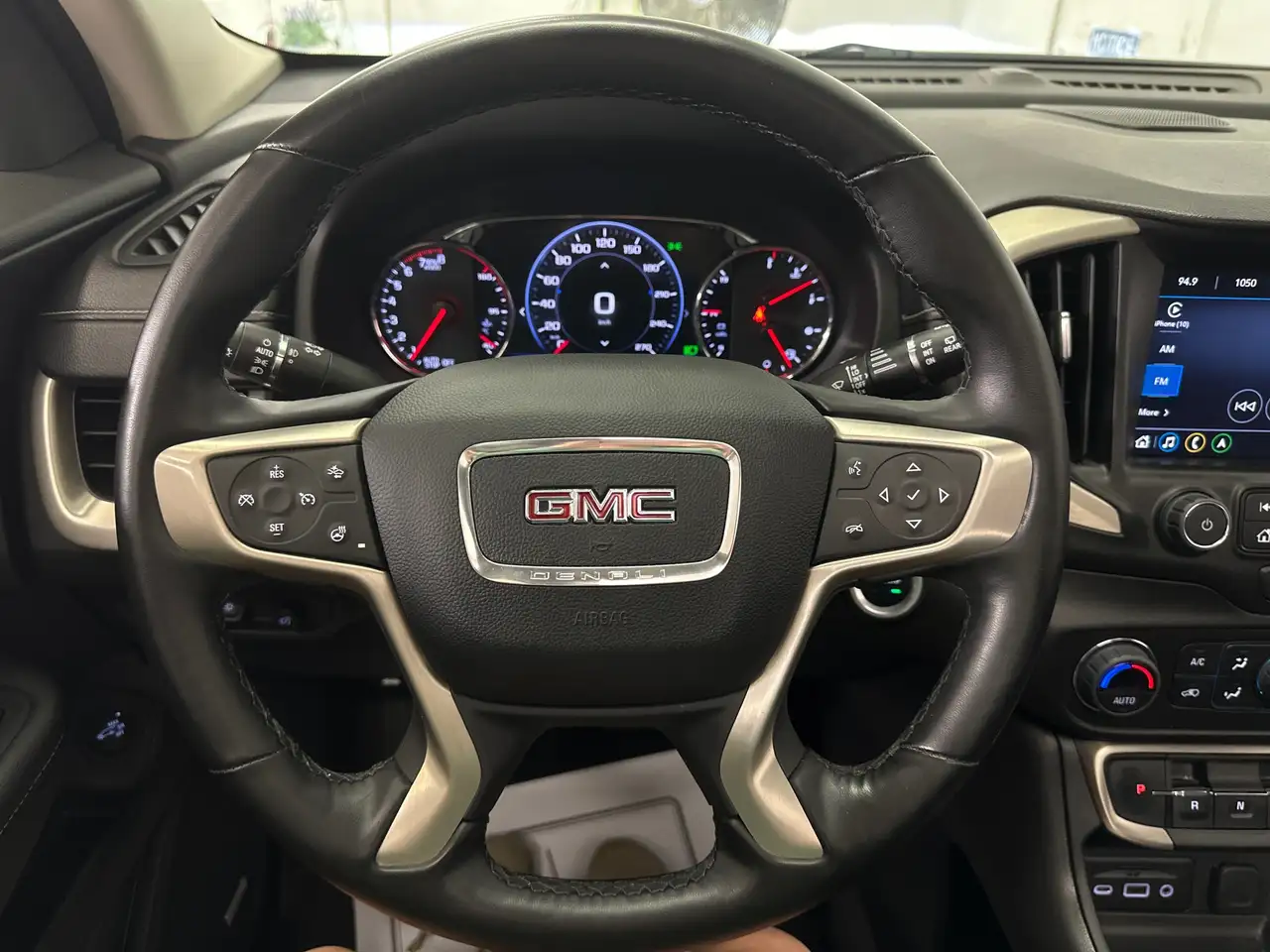 GMC Terrain снимка GMC Terrain