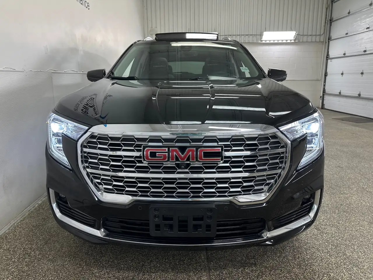 GMC Terrain снимка GMC Terrain