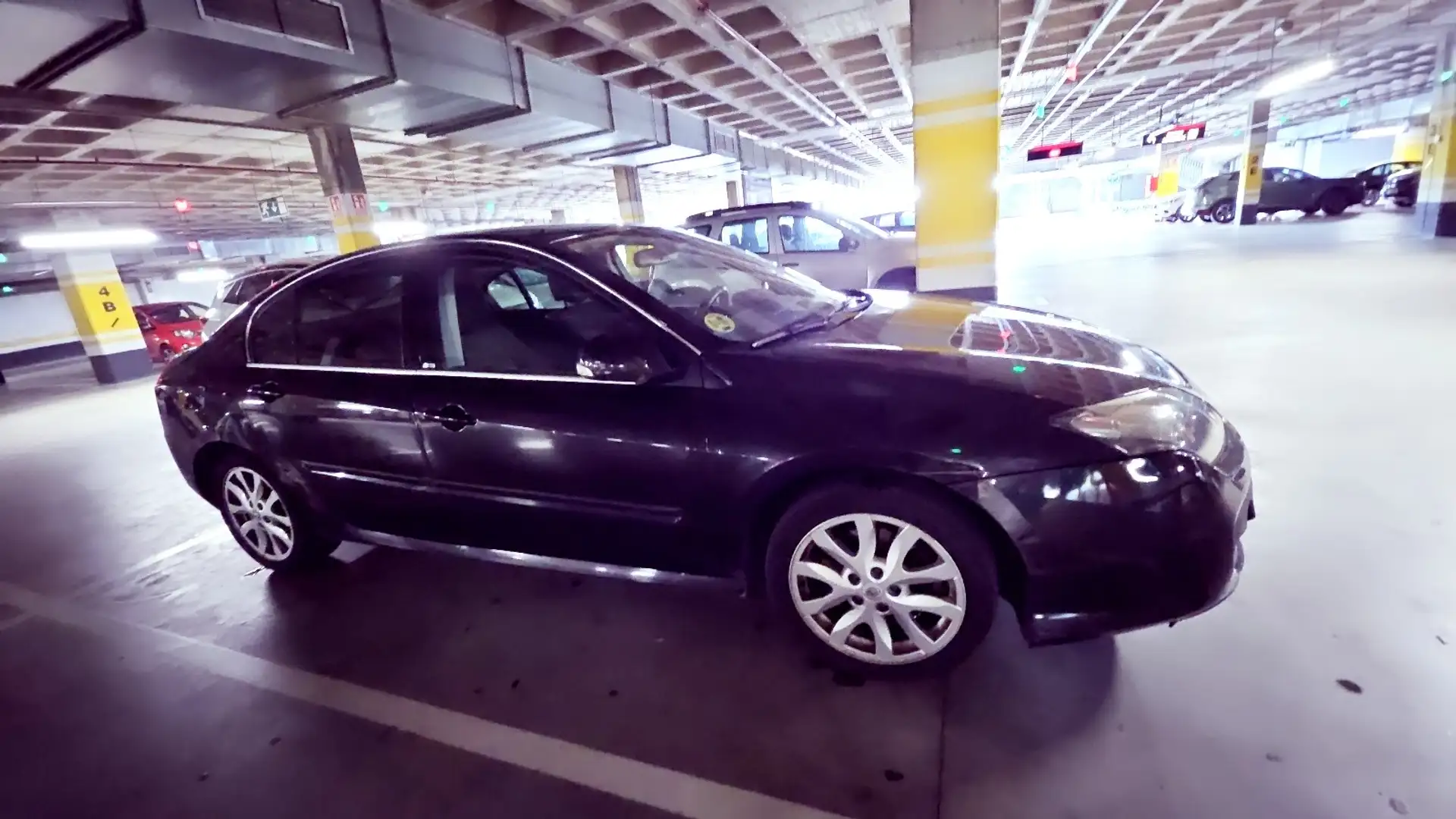 Renault Laguna 2.0dCi GT 4Control 130 - 2