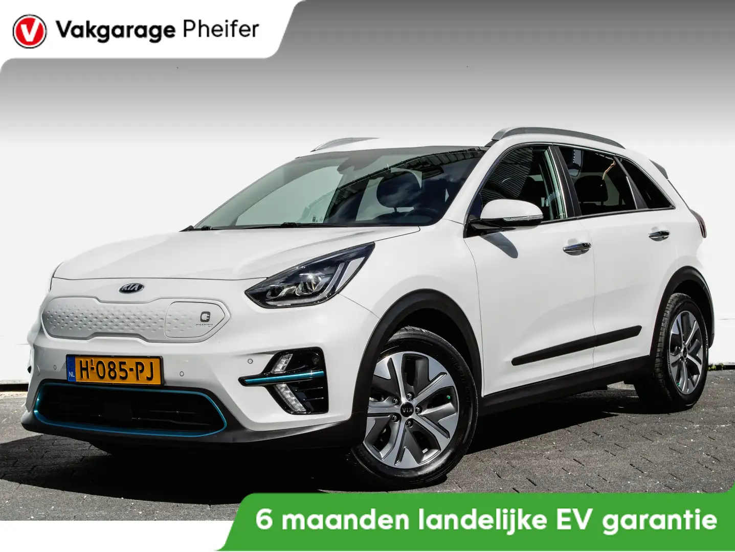 Kia e-Niro ExecutiveLine 64 kWh Lederen int./ Stoelverwarming Wit - 1