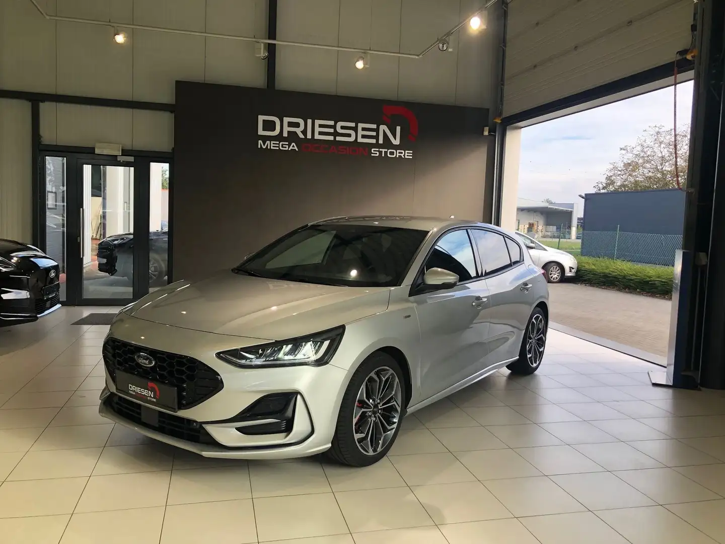 Ford Focus ST-Line X 1.0i 155pk automaat 5d  BIJ DRIESEN IN Argent - 1