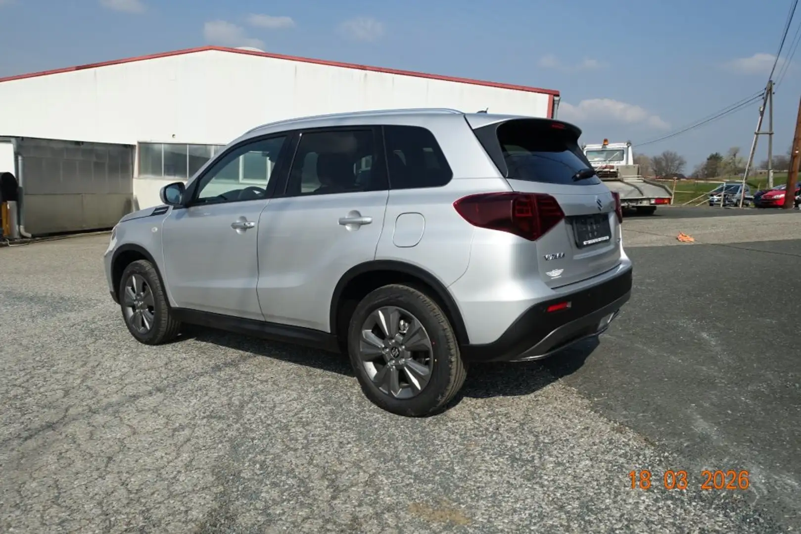 Suzuki Vitara 1,4 Mild Hybrid GL2WD Silber - 2