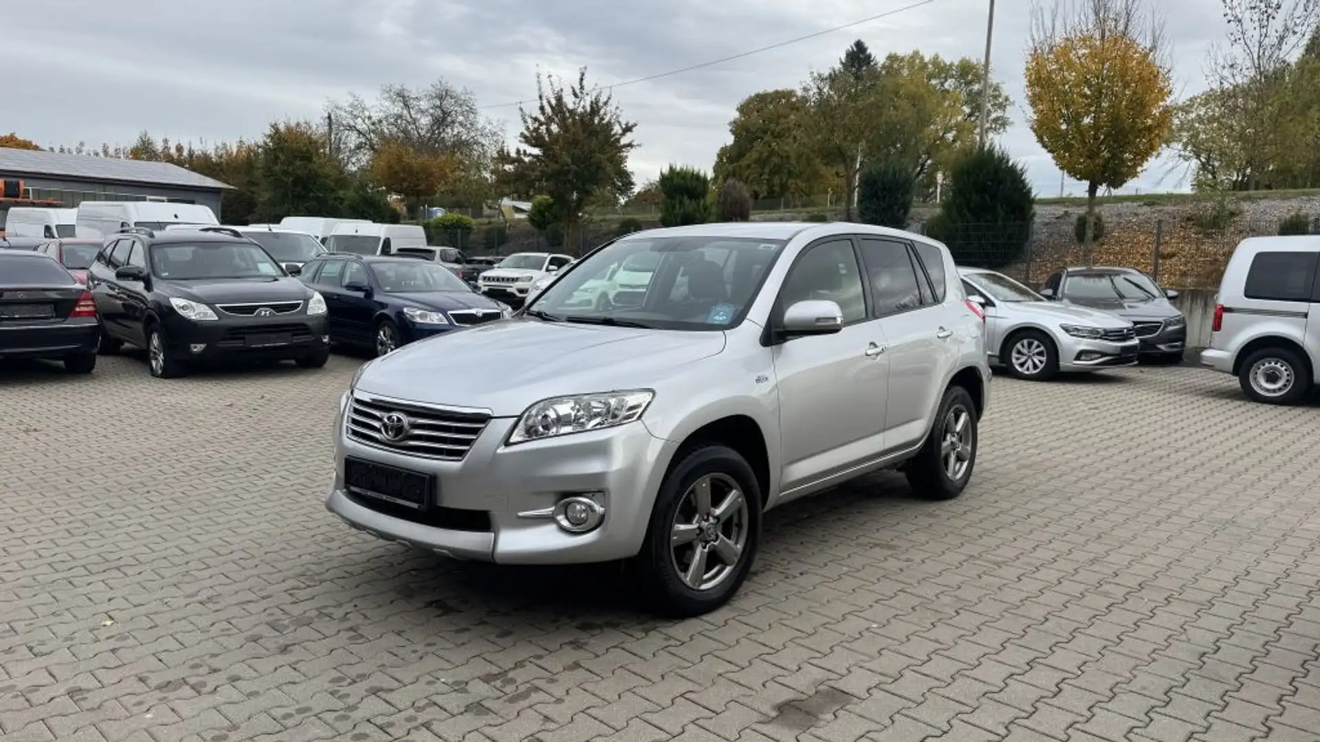 Toyota RAV 4 2.2 D-4D 4x2 Travel - 2