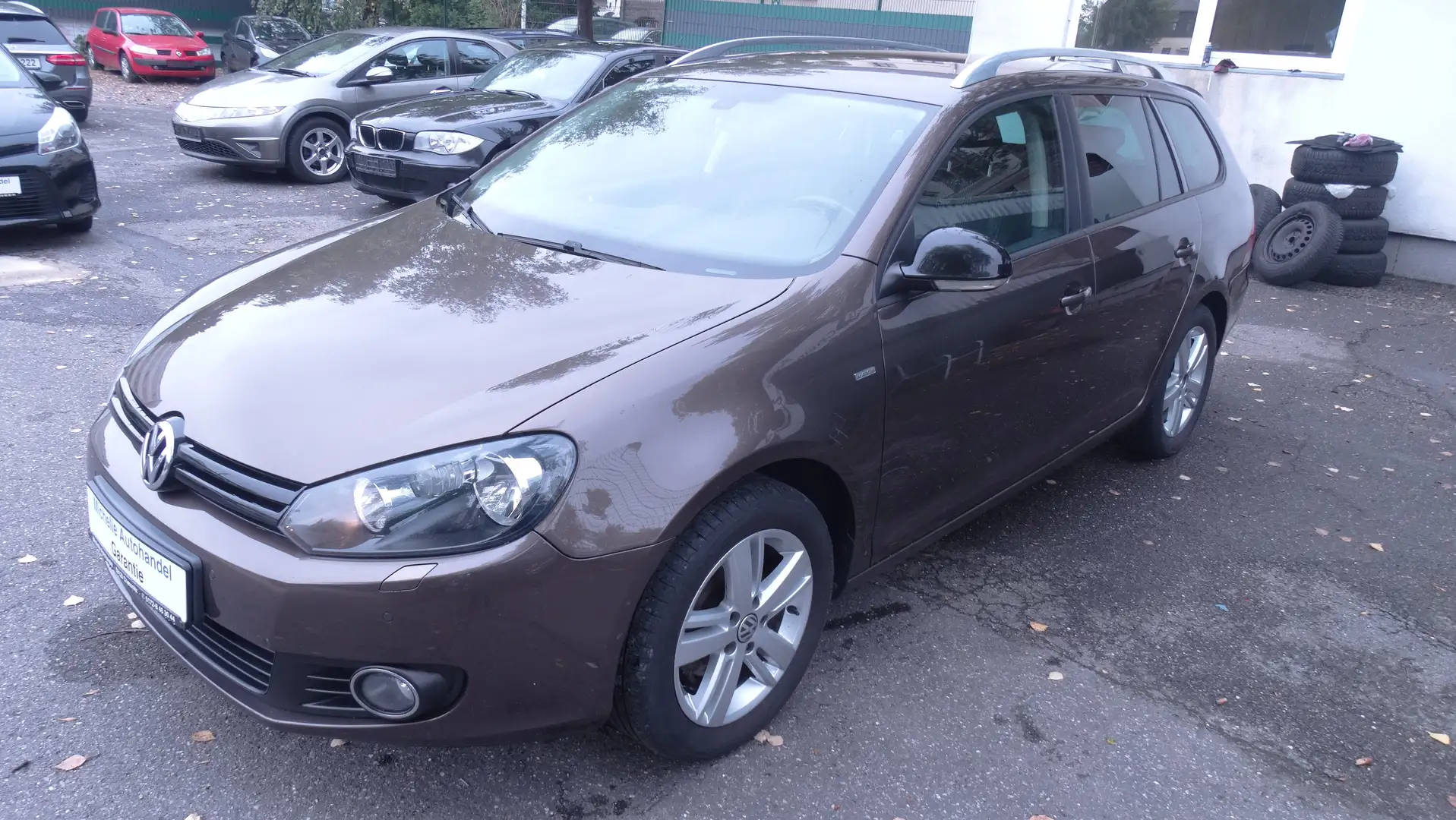 Volkswagen Golf Variant Match Braun - 2