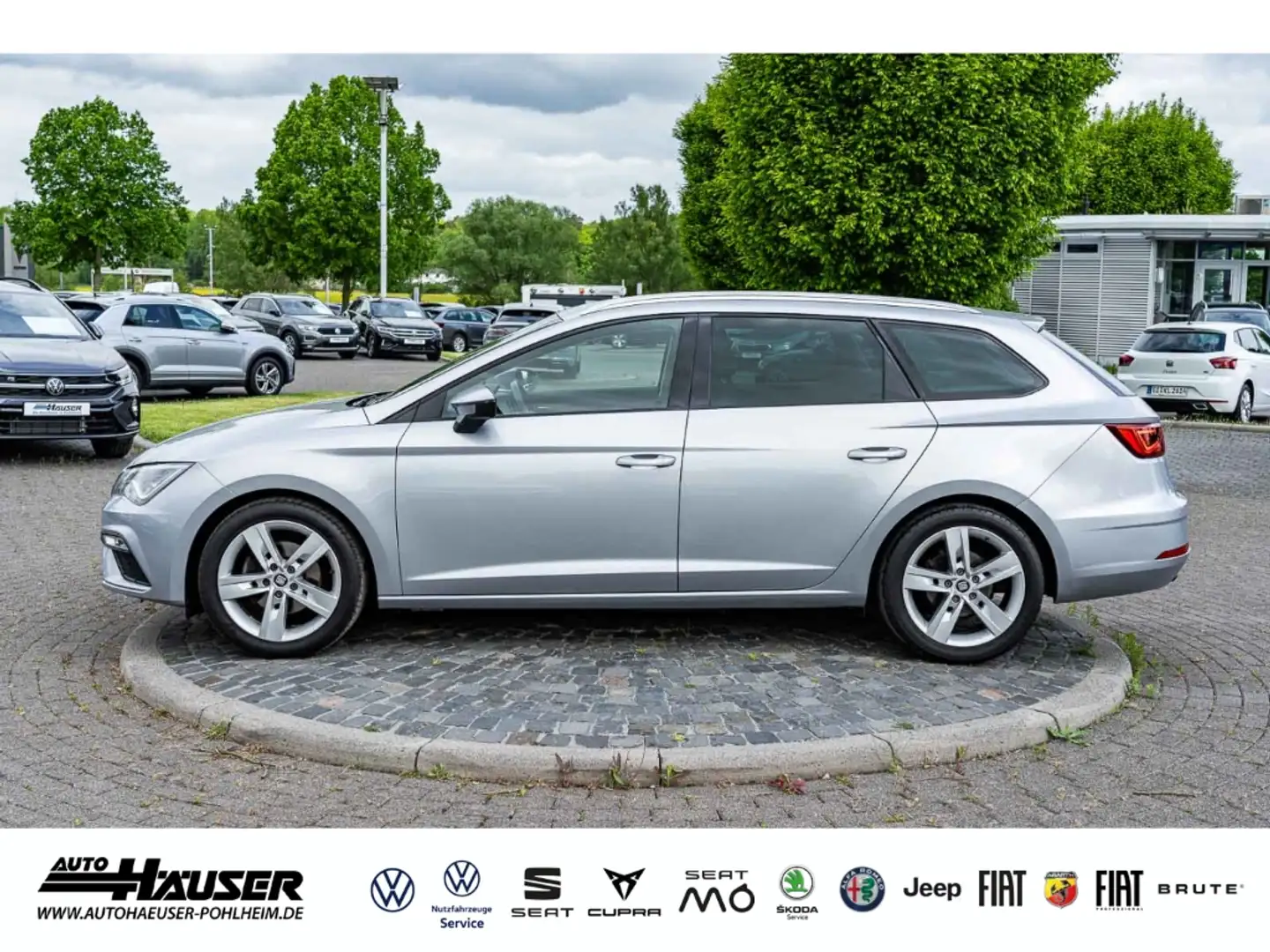SEAT Leon ST FR 1.5 TSI BEATS NAVI KAMERA ACC PDC LED FULL-L Silber - 2