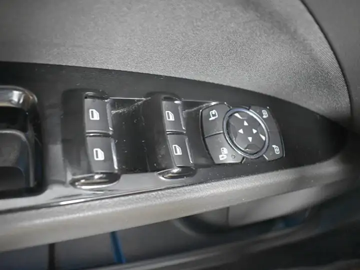 Ford Mondeo 2.0 TDCi Titanium PowerShift 2019, foto 10