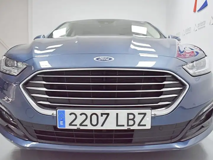 Ford Mondeo 2.0 TDCi Titanium PowerShift 2019, foto 43