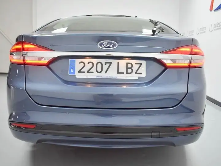 Ford Mondeo 2.0 TDCi Titanium PowerShift 2019, foto 32