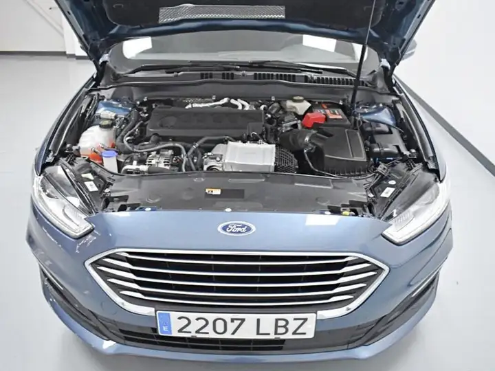 Ford Mondeo 2.0 TDCi Titanium PowerShift 2019, foto 41