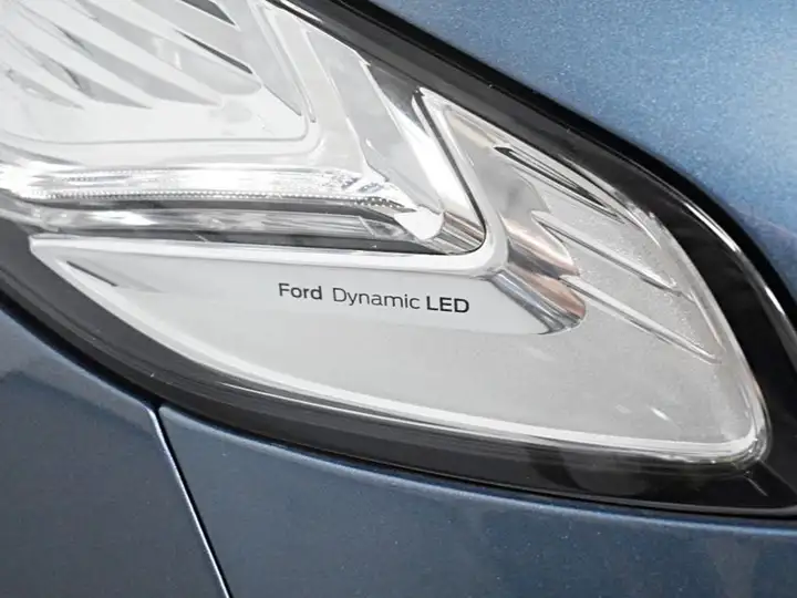 Ford Mondeo 2.0 TDCi Titanium PowerShift 2019, foto 33