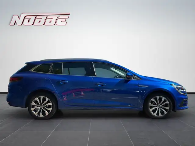 Renault Megane view 6